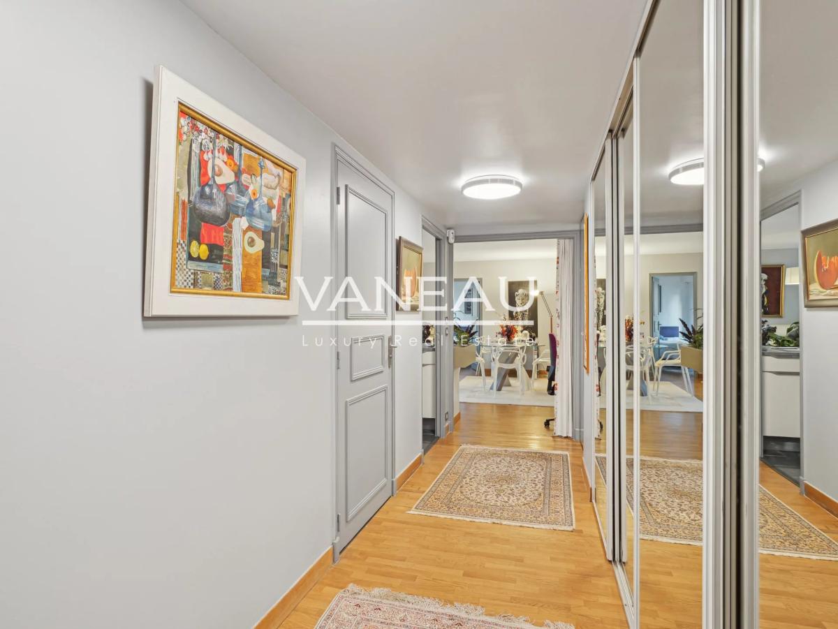 EXCLUSIVITE - NUE PROPRIETE - PARIS 7E SAINT DOMINIQUE - BOURDON