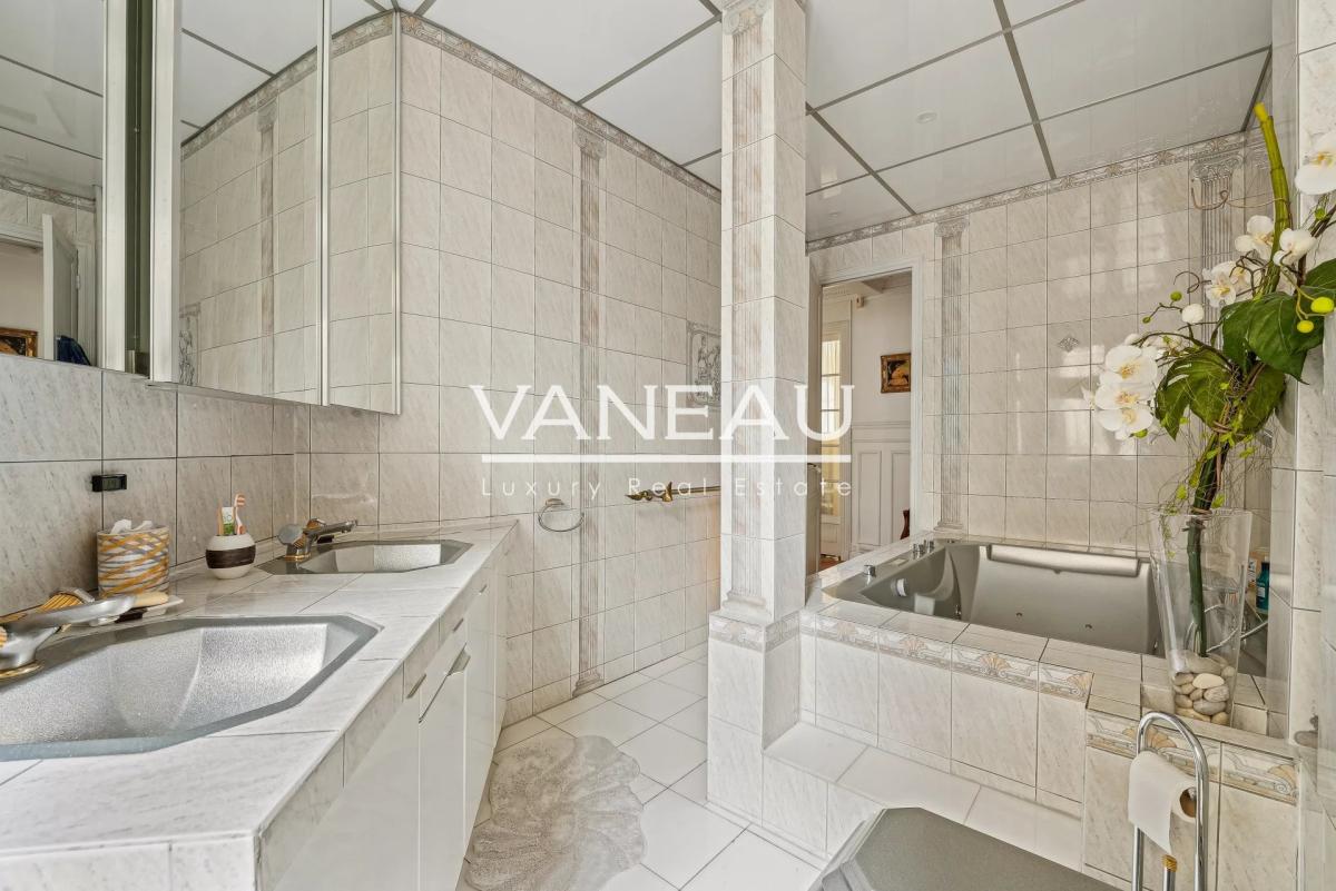 Vaugirard - Convention -  Superbe appartement familial 4 chambre