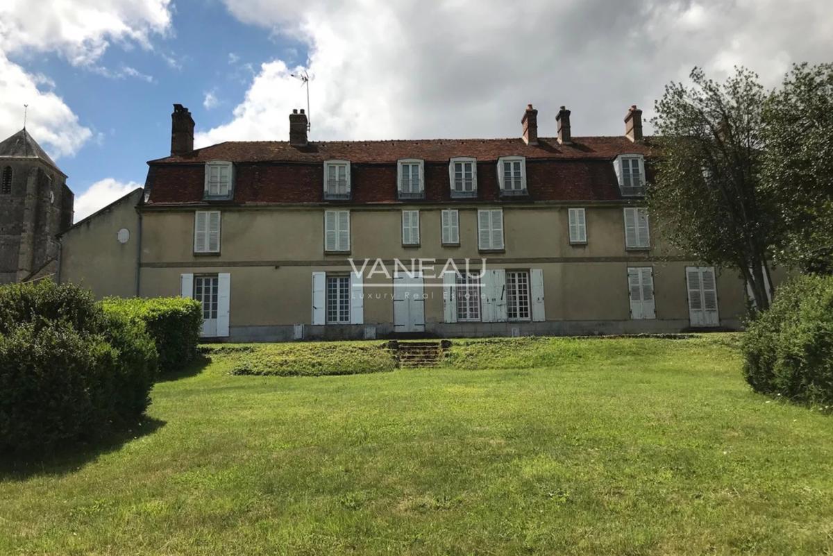 Magnifique Manoir du XVIIIe siècle dans un cadre idyllique -