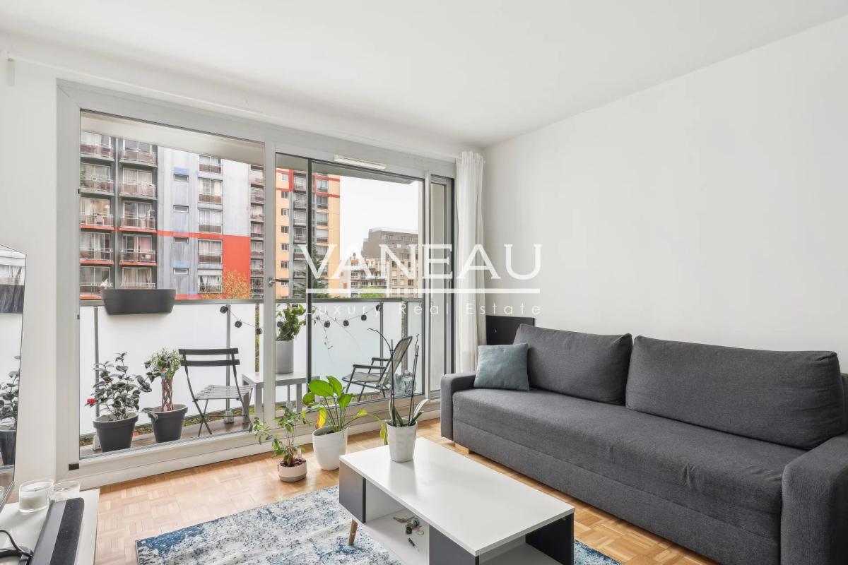 Au coeur du 19ème Arr. - Appartement rénové lumineux 2 chambres 