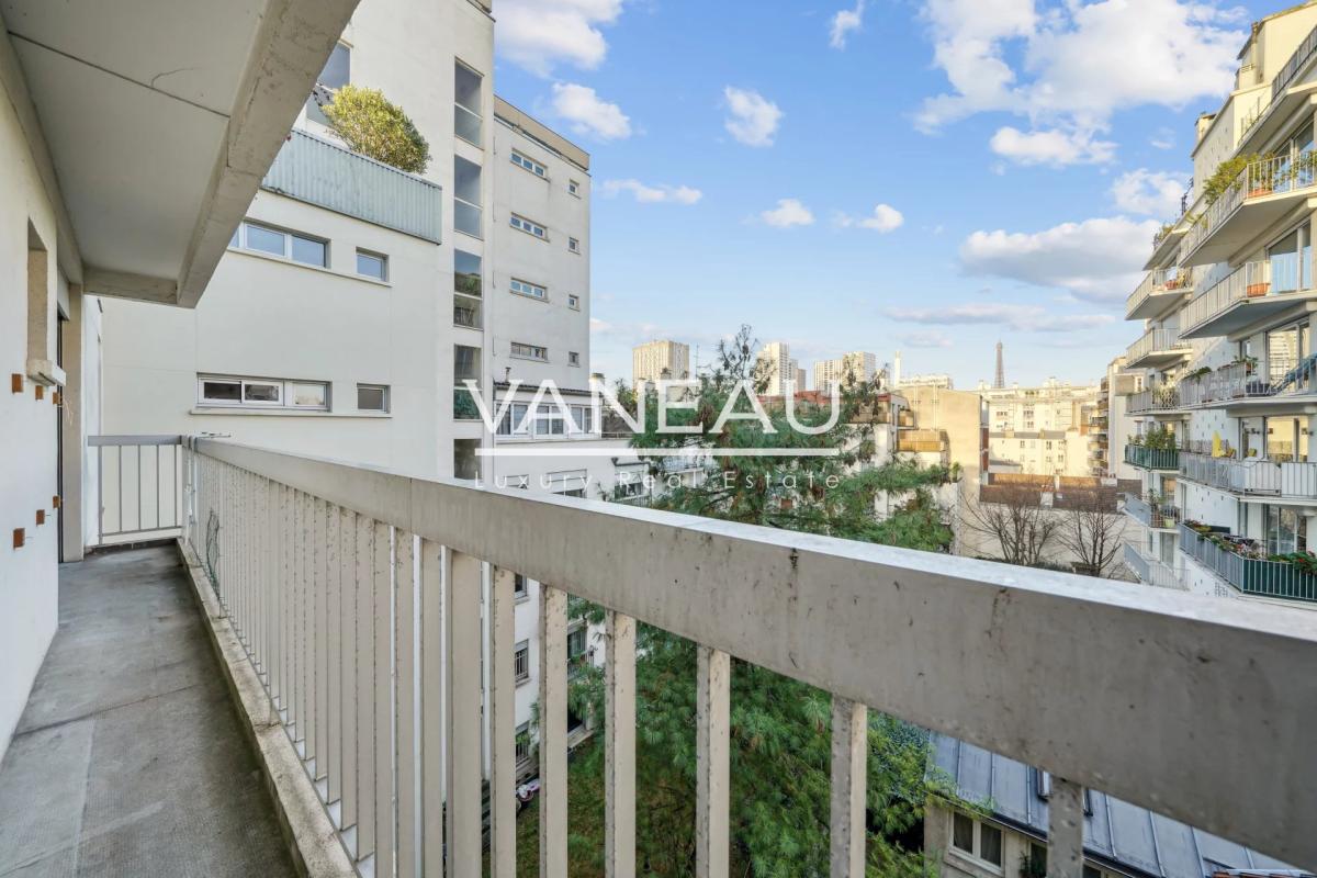 Village Saint Charles .  appartement  lumineux, traversant