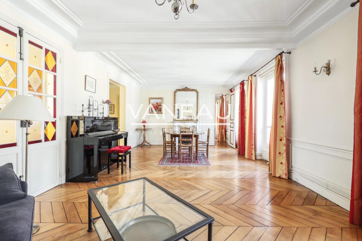 PARIS VI- Appartement familial  -  SEVRES / DUROC