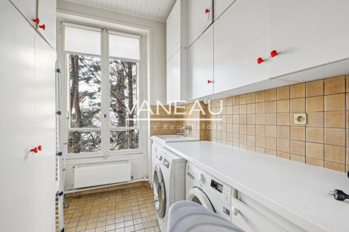 En exclusivité, Duplex d’exception à Courbevoie