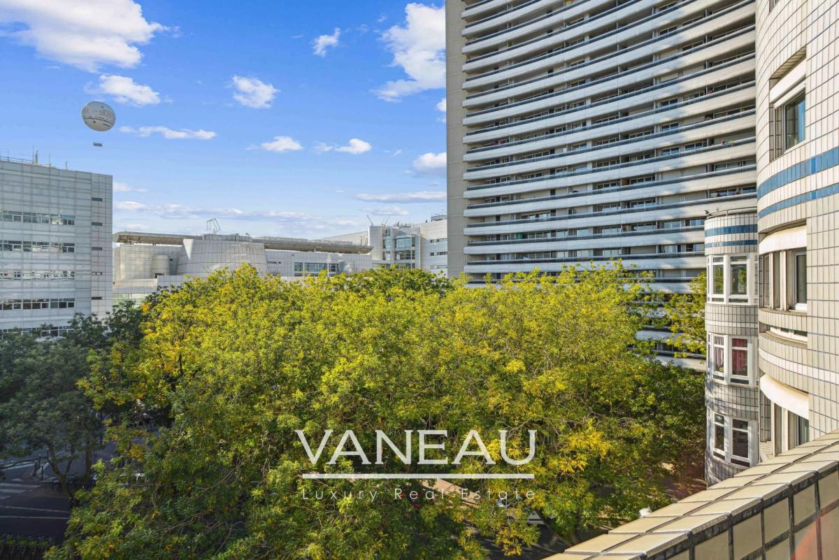 Appartement moderne en étage élevé avec balcon et 3 chambres