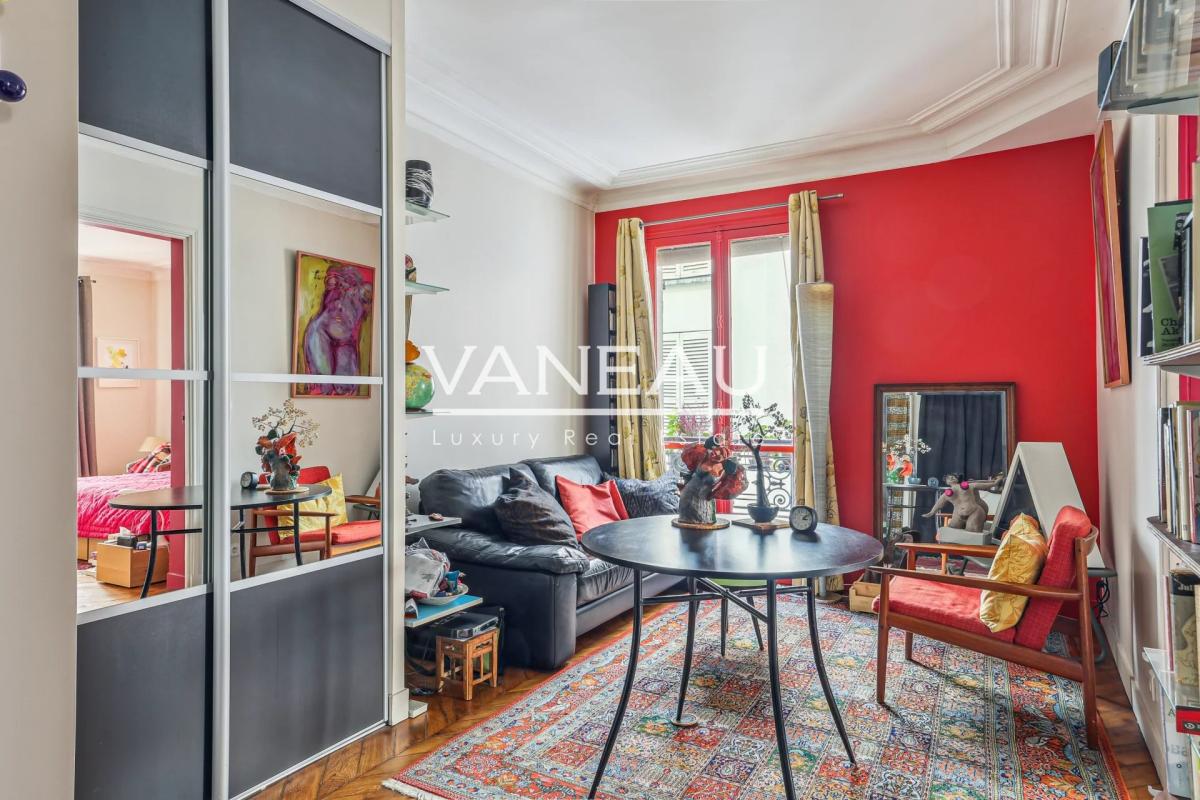 Charmant 2 pièces 40 m² - Louis Blanc Paris Xème