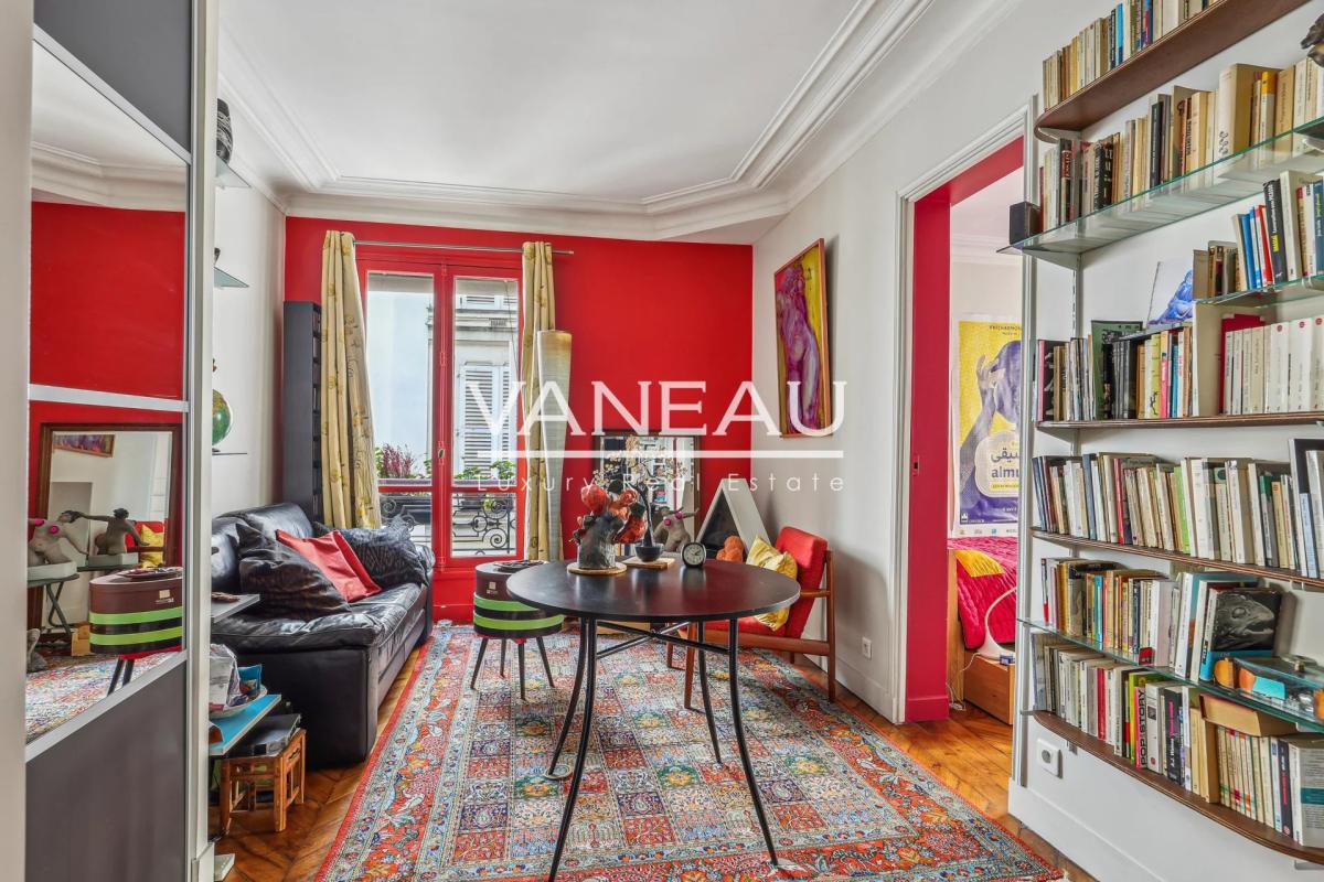 Charmant 2 pièces 40 m² - Louis Blanc Paris Xème