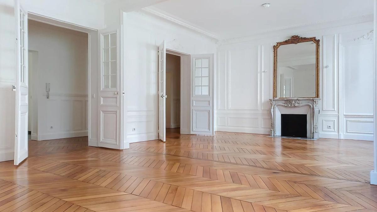 Appartement familial 4 chambres en rez-de-chaussée très lumineux