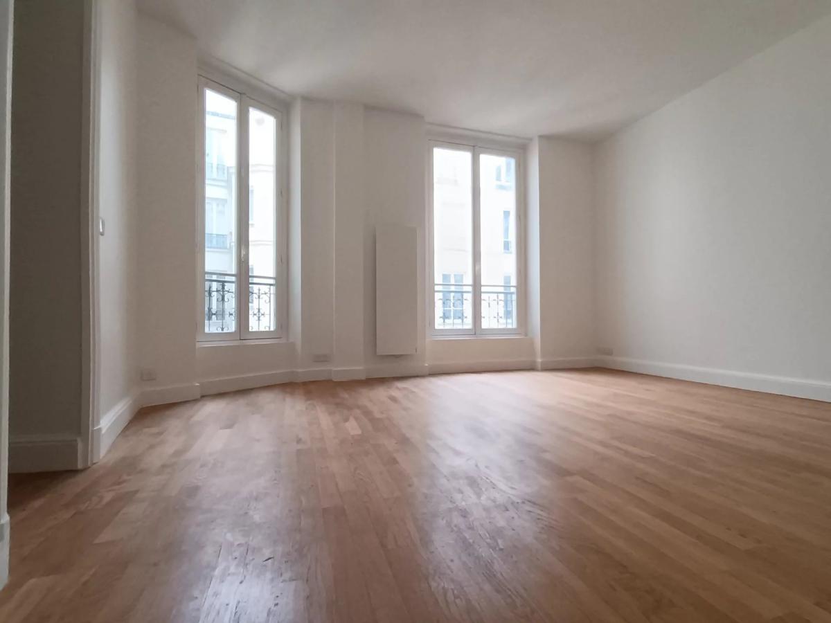 Appartement deux pièces entièrement refait à neuf