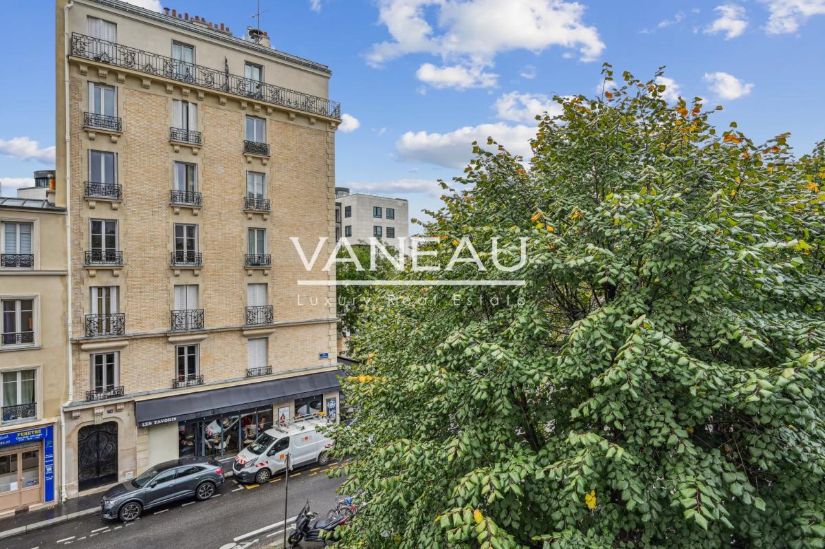 Appartement familial avec terrasse- Paris XVe