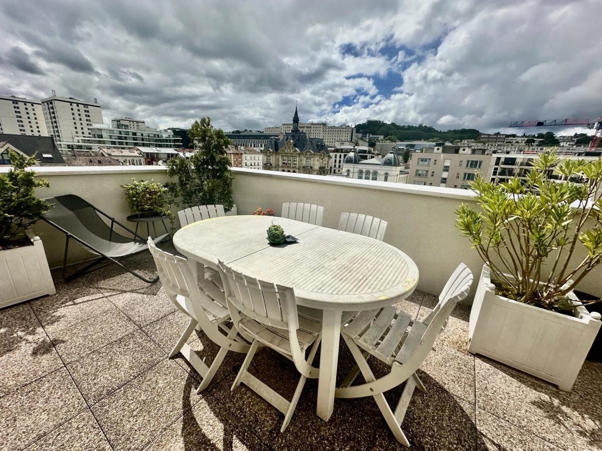 Magnifique appartement avec terrasse au dernier étage !