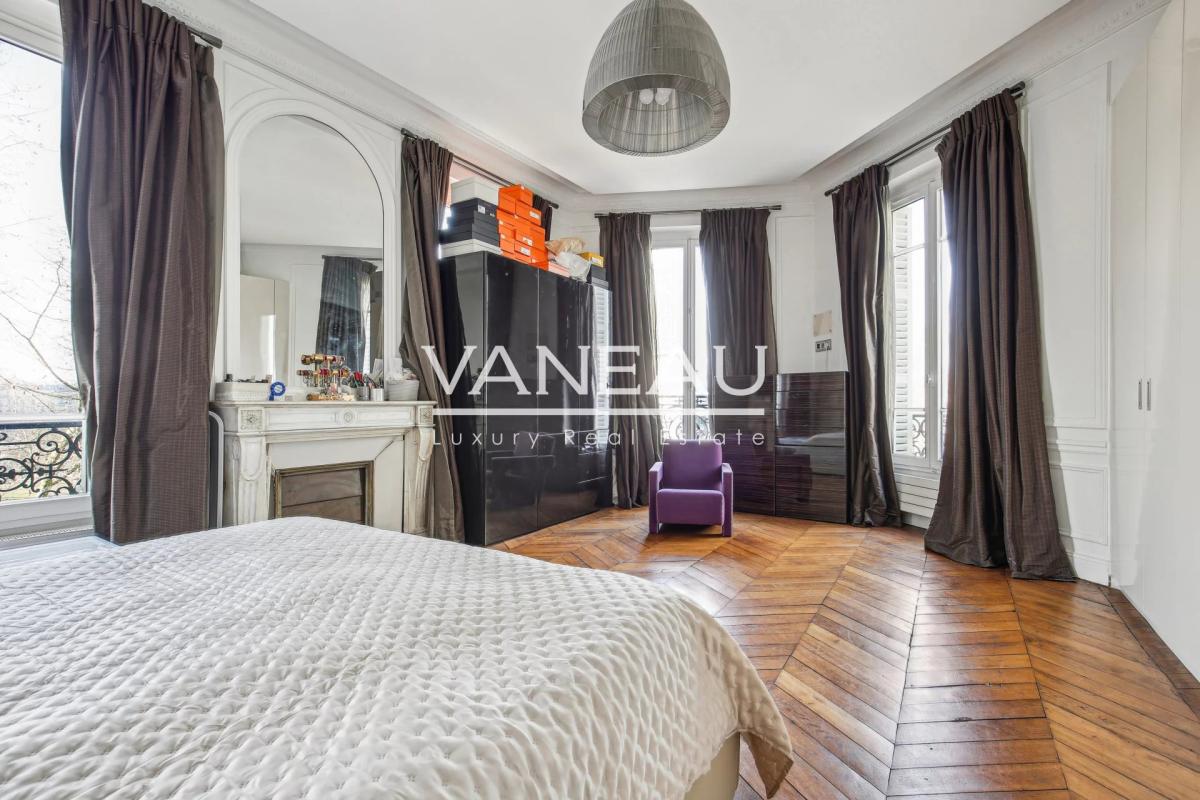 MALAKOFF / Bel appartement familial