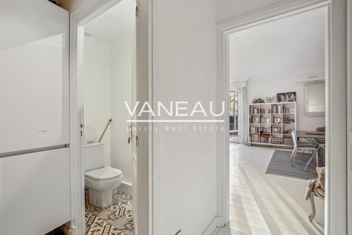 Paris XVIe - Georges Mandel Duplex familial avec jardin privatif