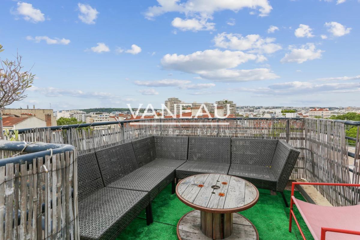 En étage - Ascenseur - Terrasse- Vue dégagée