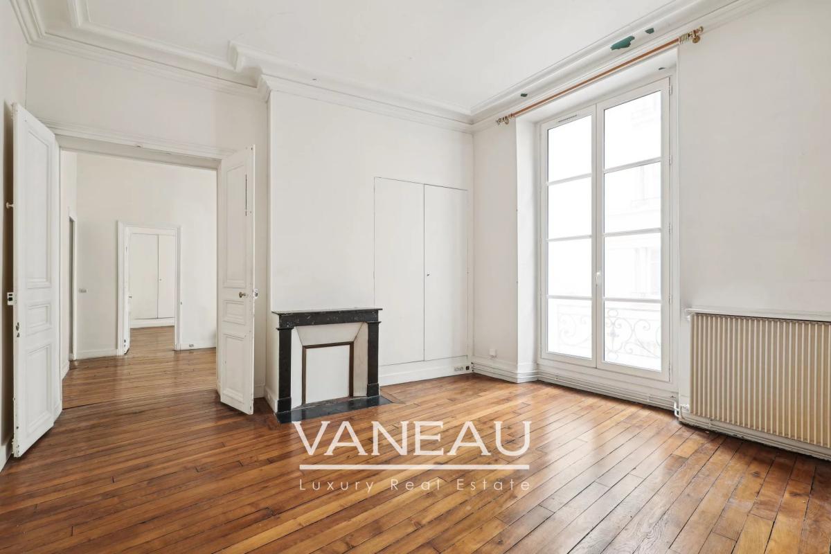 Paris VIIe- Vaneau - Duroc - 4 Pièces - Enfilade- Exclusivité