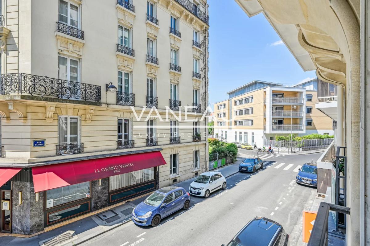 Paris XVe - Blomet / Convention - Appartement trois pièces dans 