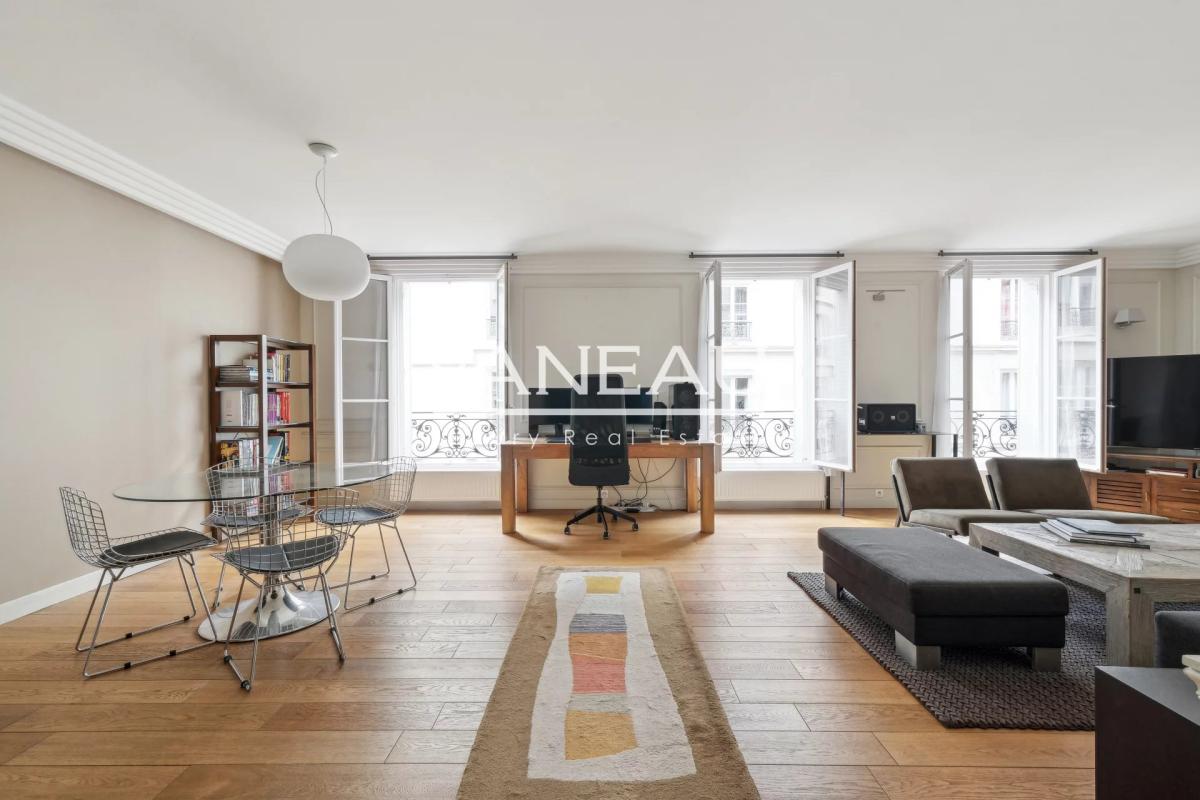 PARIS VIIe - Bon Marché / Vaneau - Bel appartement familial avec