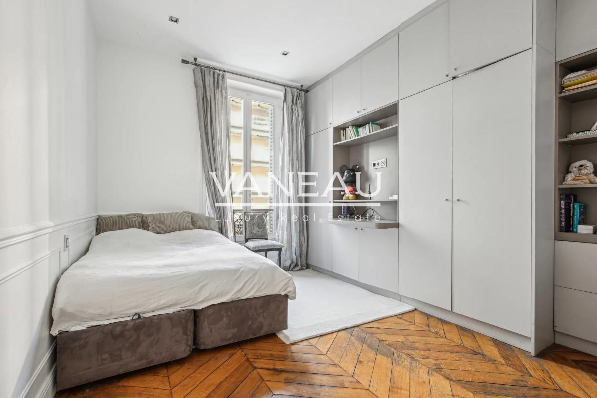 Paris XVIe - MALAKOFF - Bel appartement familial