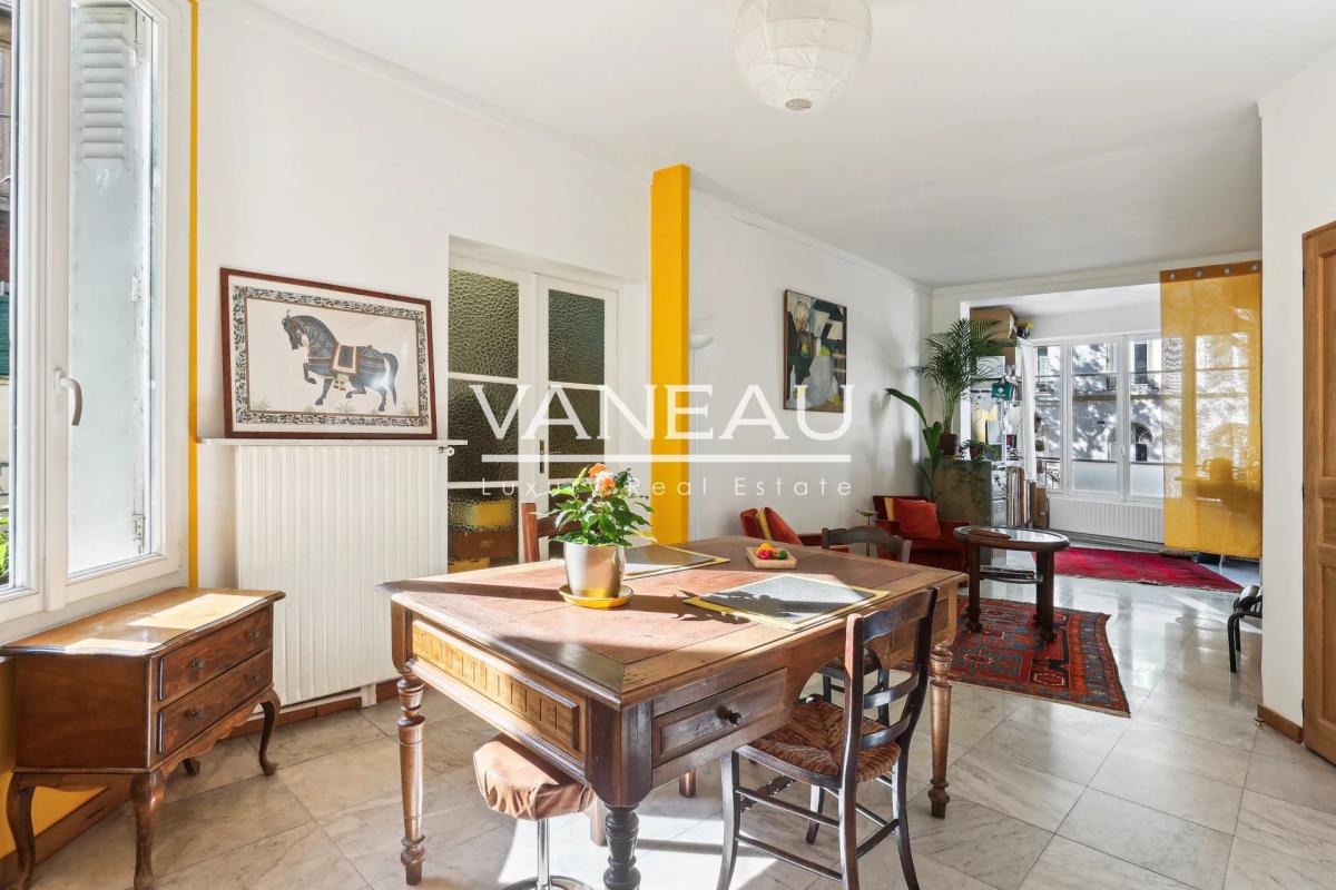 Paris XVIe - Auteuil sud - Maison familiale avec 6 chambres et R